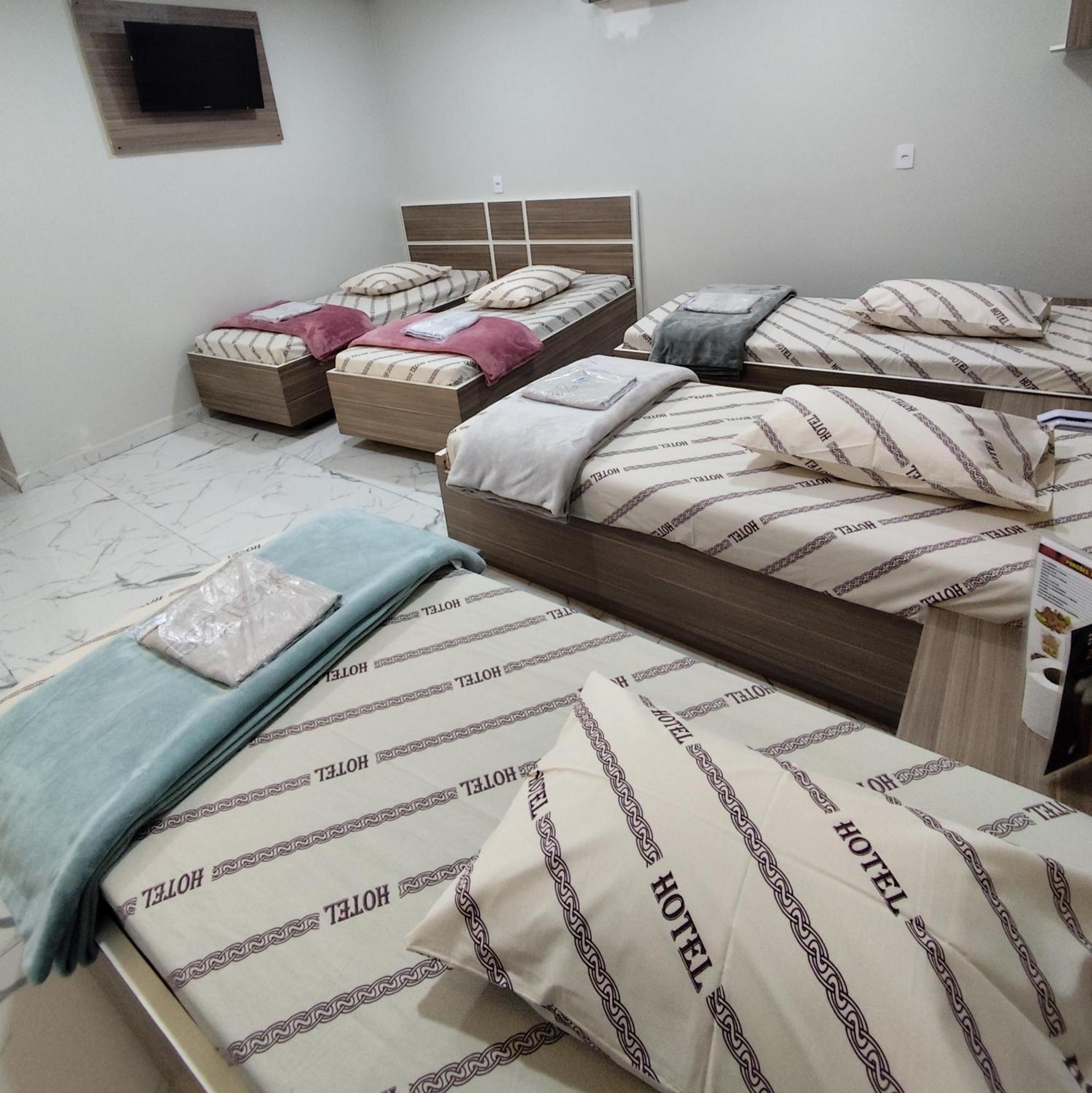Hotel Zafira - Estacionamento Incluso — Photos 1